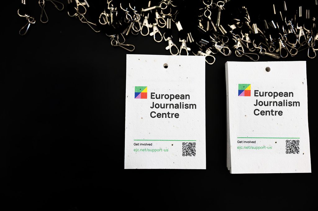 We call on the European commission to invest in free media in Europe. image